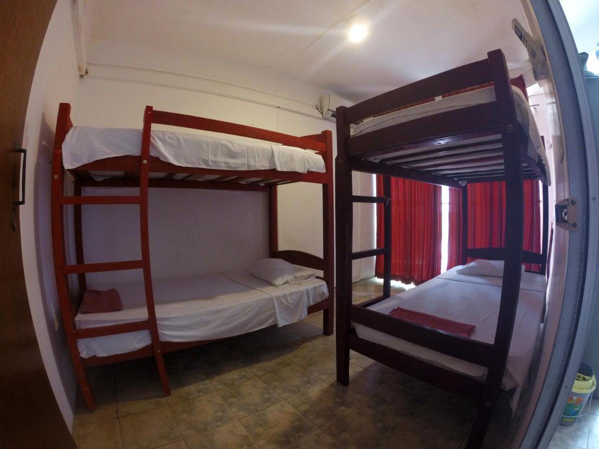 Backpack Lanka Hostel Kolombo Bagian luar foto